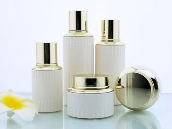 Opal White Glass Bottles with Embossed or Debossed Logo