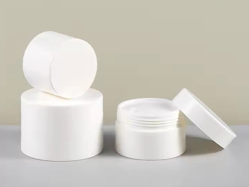 Plastic Cream Container